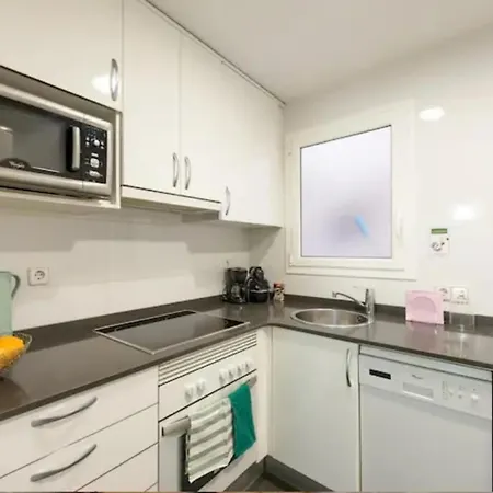 Ramblas Unique & Spacious Flat 4br Terrace 20m Ramblas Daire Barselona